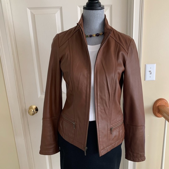 Genuine lamb leather Eddie Bauer jacket in great condition, soft to the … - Picture 3 of 11